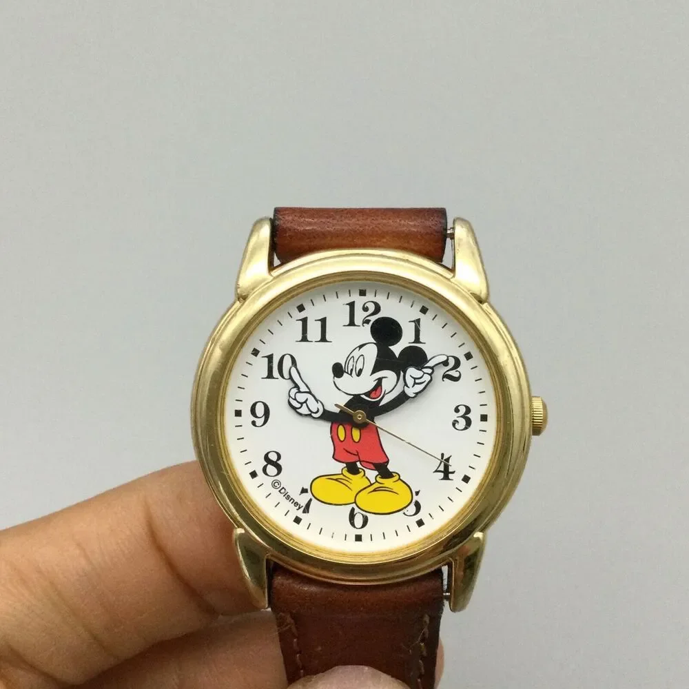 Disney Mickey Mouse Watch Women 30mm Pointing Hands 30mm Gold Tone New Battery - Picture 7 of 15